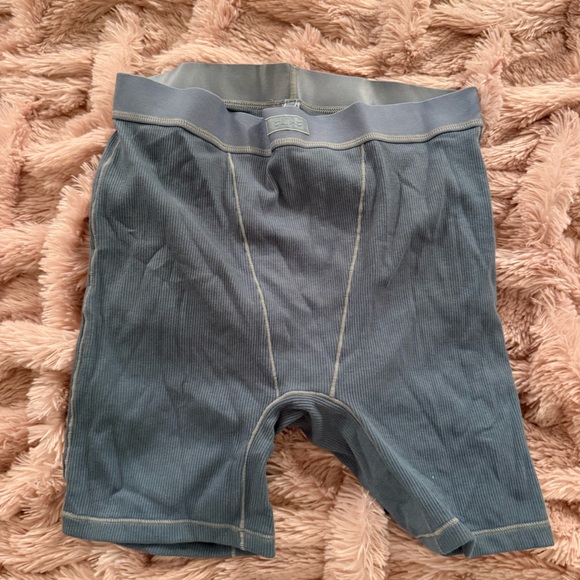 Skims Pajama Blue Ribbed Tank Top and Shorts Set - Picture 6 of 6